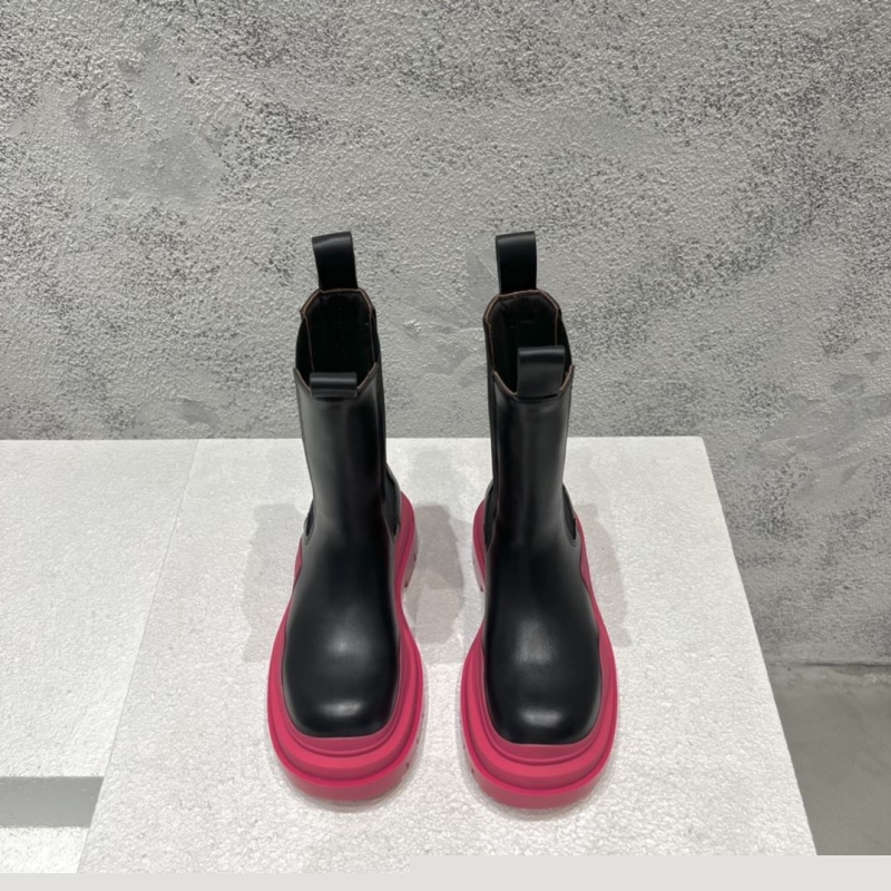 bo*te*ga Ve*ne*ta boots